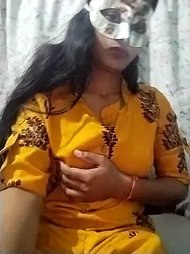 ms-naina online show from November 2025 06:07:02 PM