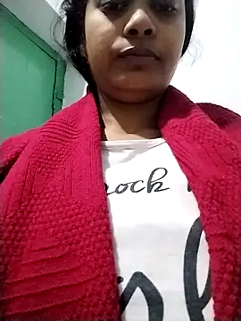 ms-naina online show from December 2025 08:05:01 PM