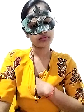 ms-naina online show from May 2026 06:24:01 PM