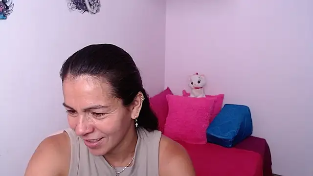 camilavargas  online show from March 2026 03:28:02 PM