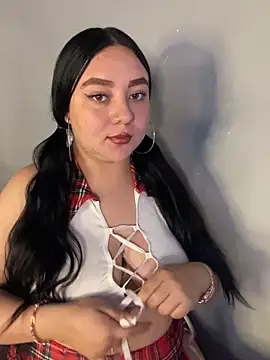 Ssusann Pink online show from October 2025 04:22:01 AM