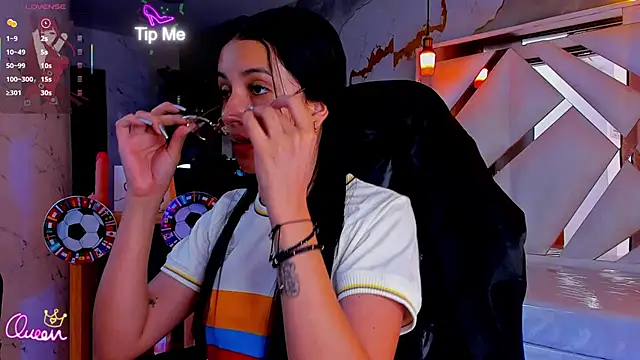 sophiadoll tf online show from June 2026 01:01:02 PM