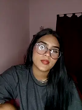 Renata Zoe online show from November 2025 01:37:01 AM