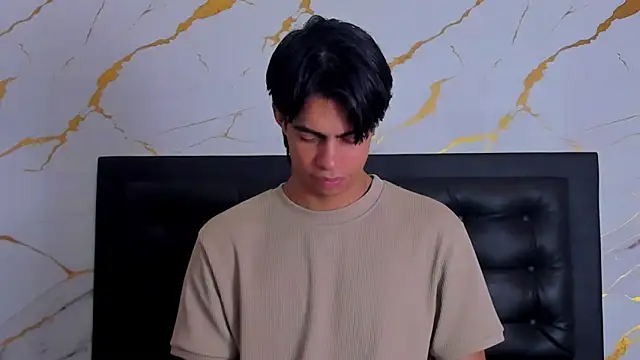 Snapshot of cody_pipper_ chatting on October 2025 12:59:02 PM cody pipper online show from October 2025 12:59:02 PM