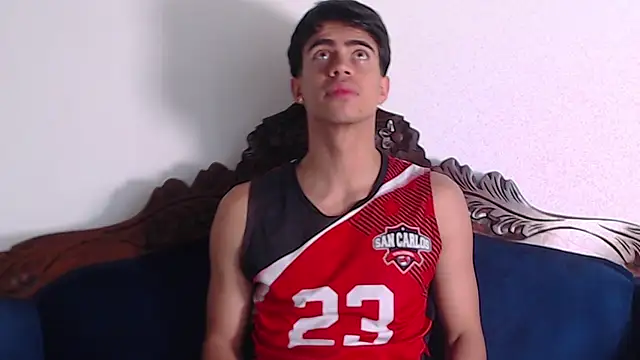 Snapshot of cody_pipper_ chatting on October 2025 07:15:01 PM cody pipper online show from October 2025 07:15:01 PM