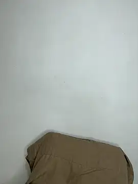 Snapshot of arthurdavies chatting on November 2025 04:23:02 AM arthurdavies online show from November 2025 04:23:02 AM