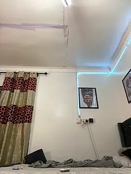 Daavikolovivi online show from November 2025 01:59:02 AM