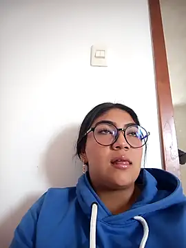 Violettabloom  online show from September 2025 07:40:02 PM