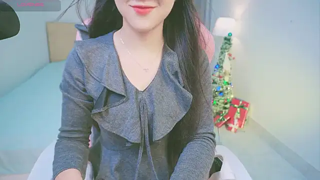 Cherry-26 online show from December 2025 02:19:02 AM