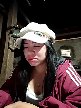 Snapshot of tulipsexy chatting on December 2025 12:37:02 AM tulipsexy online show from December 2025 12:37:02 AM