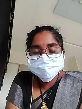 Snapshot of Mahaitha chatting on September 2025 08:18:02 AM Mahaitha online show from September 2025 08:18:02 AM