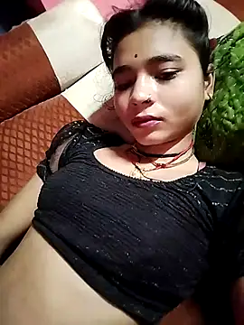 Snapshot of R_Roshni chatting on October 2025 12:08:01 AM R Roshni online show from October 2025 12:08:01 AM