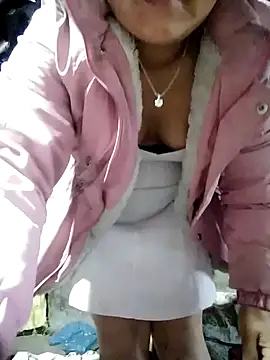 Snapshot of Biu_xx chatting on January 2026 12:46:01 AM Biu xx online show from January 2026 12:46:01 AM