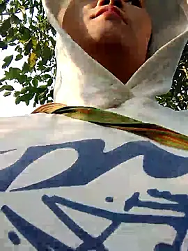 Snapshot of Biu_xx chatting on January 2026 01:33:01 AM Biu xx online show from January 2026 01:33:01 AM