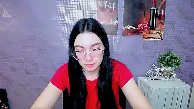 Snapshot of MiraBabe_ chatting on November 2025 10:47:02 AM MiraBabe online show from November 2025 10:47:02 AM