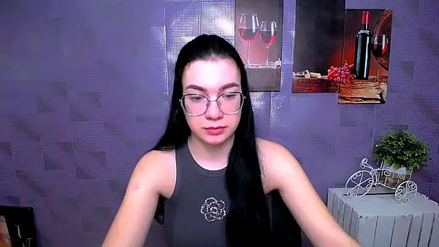 Snapshot of MiraBabe_ chatting on December 2025 09:58:01 AM MiraBabe online show from December 2025 09:58:01 AM