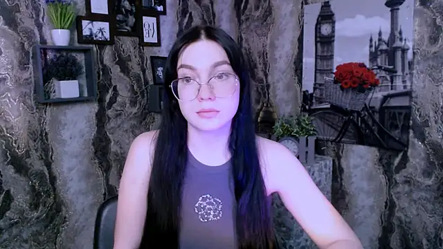 Snapshot of MiraBabe_ chatting on February 2026 11:50:01 AM MiraBabe online show from February 2026 11:50:01 AM