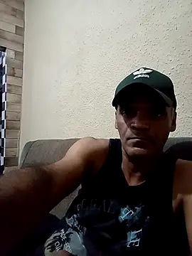 Snapshot of JeffersonRay chatting on April 2026 04:51:01 AM JeffersonRay online show from April 2026 04:51:01 AM