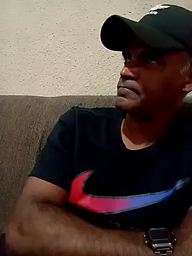 Snapshot of JeffersonRay chatting on April 2026 07:58:02 PM JeffersonRay online show from April 2026 07:58:02 PM