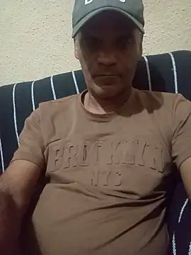 Snapshot of JeffersonRay chatting on May 2026 03:35:02 AM JeffersonRay online show from May 2026 03:35:02 AM