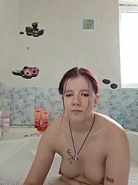 Hot SkinnyGirl online show from June 2026 01:22:01 PM