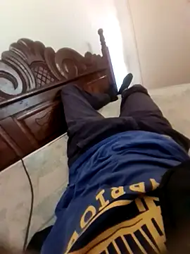 Snapshot of Brunaoseu chatting on September 2025 12:10:02 PM Brunaoseu online show from September 2025 12:10:02 PM