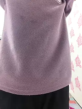 sassyishhu76 online show from October 2025 10:13:02 AM