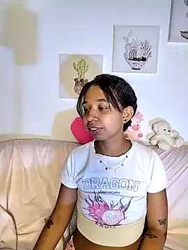 Suzanelee1 online show from October 2025 03:15:01 AM