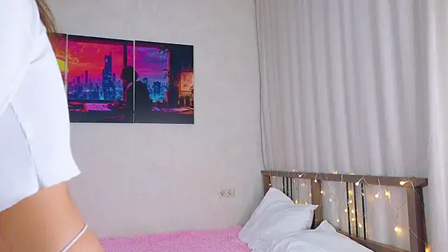 OnlyForYou  online show from November 2025 03:34:01 AM