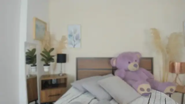 SofiaClarkson online show from February 2026 11:57:02 AM