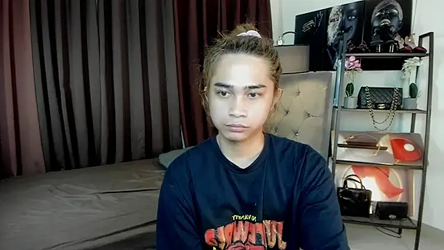 UncensoredCock online show from November 2025 05:02:02 PM