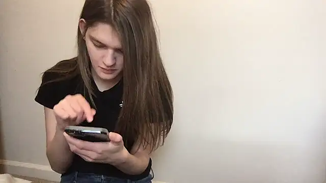 gumbiekitty online show from November 2025 05:25:01 PM