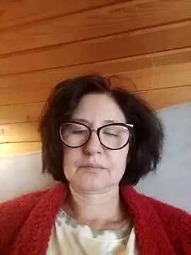 Snapshot of vikimoon11 chatting on October 2025 11:05:02 AM vikimoon11 online show from October 2025 11:05:02 AM