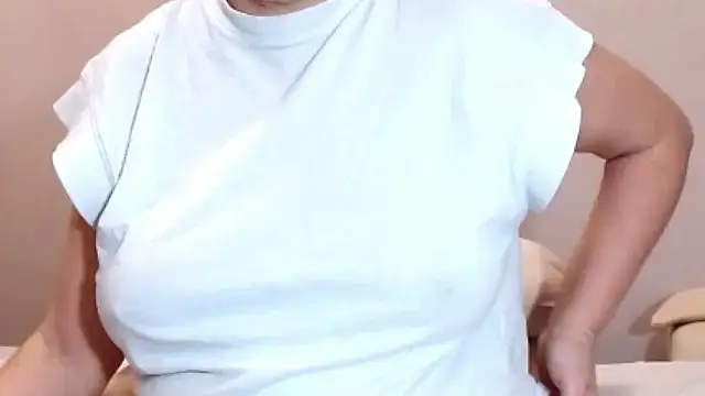 NastyAssxx online show from February 2026 01:32:02 PM