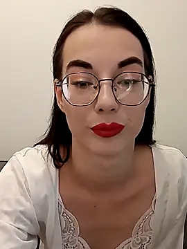 Snapshot of EmmaJakson chatting on September 2025 02:32:01 PM EmmaJakson online show from September 2025 02:32:01 PM