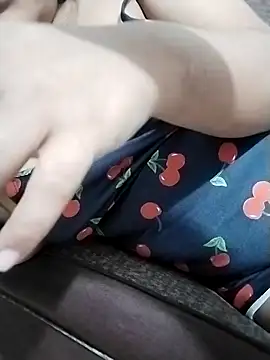 Snapshot of Karin_39 chatting on March 2026 02:26:02 AM Karin 39 online show from March 2026 02:26:02 AM