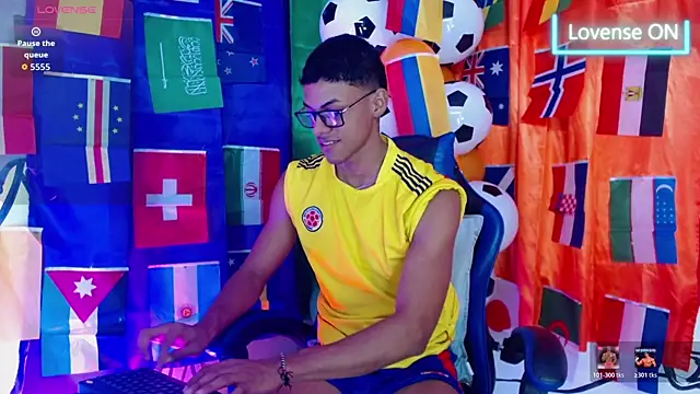 deivid bigcock1 online show from June 2026 01:30:02 AM