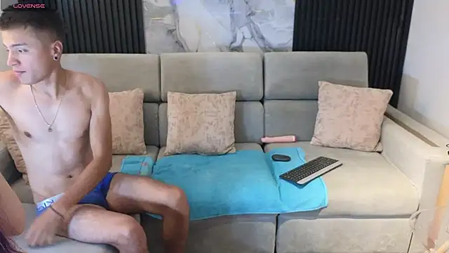 Snapshot of afrodita_aares chatting on November 2025 08:11:01 PM afrodita aares online show from November 2025 08:11:01 PM