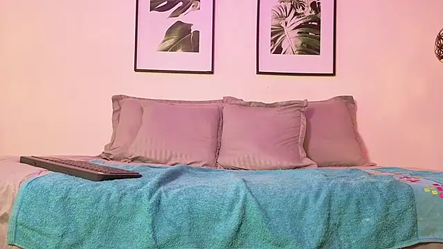 Snapshot of afrodita_aares chatting on February 2026 07:43:01 PM afrodita aares online show from February 2026 07:43:01 PM