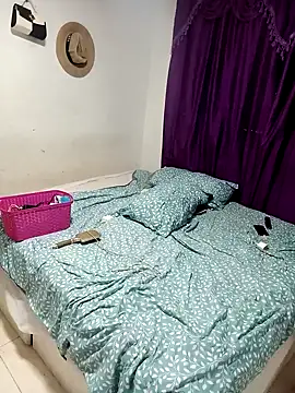 Zimack124 online show from October 2025 05:08:02 AM