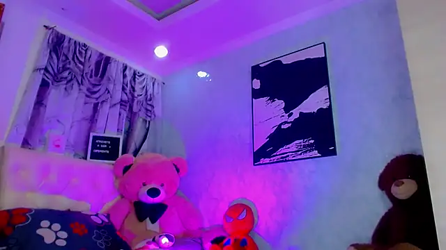Julia Bulette1 online show from June 2026 12:59:02 AM