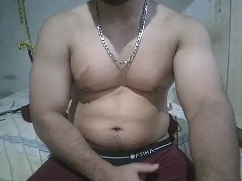 Alcee490 online show from May 2026 02:17:01 AM