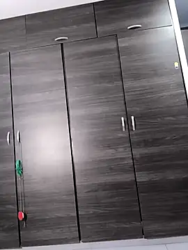 scarlettscott  online show from September 2025 12:25:01 AM