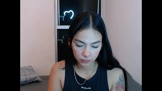 Mia fire666 online show from December 2025 01:56:02 AM