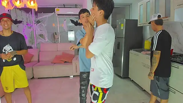 Houseofwarrios online show from October 2025 05:19:02 AM