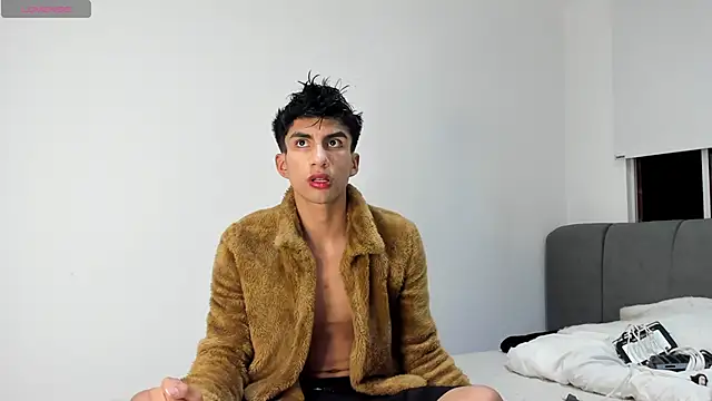 Snapshot of Erick_Velveth chatting on June 2026 05:31:02 AM Erick Velveth online show from June 2026 05:31:02 AM