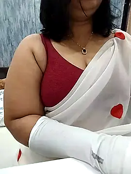 Snapshot of divya-jannu chatting on October 2025 05:00:01 PM divya-jannu online show from October 2025 05:00:01 PM