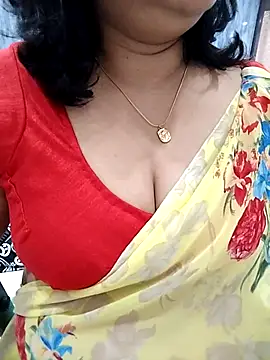 Snapshot of divya-jannu chatting on October 2025 05:36:02 PM divya-jannu online show from October 2025 05:36:02 PM