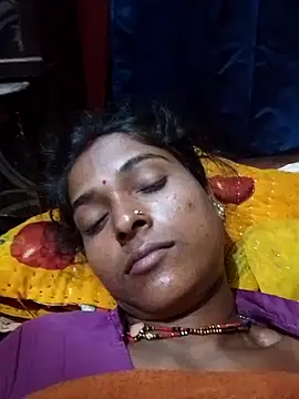 Snapshot of Hot_reshmaji chatting on October 2025 10:43:01 PM Hot reshmaji online show from October 2025 10:43:01 PM