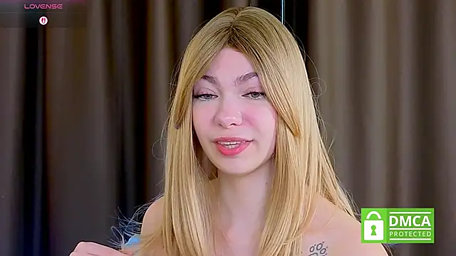 EmilyZortea online show from October 2025 08:35:01 AM